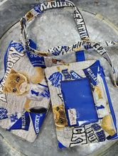 Load image into Gallery viewer, Regina&#39;s UK Breakaway Lanyard ID Wallet
