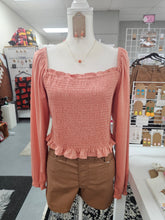 Load image into Gallery viewer, New2U Coral Smocked Top - Large
