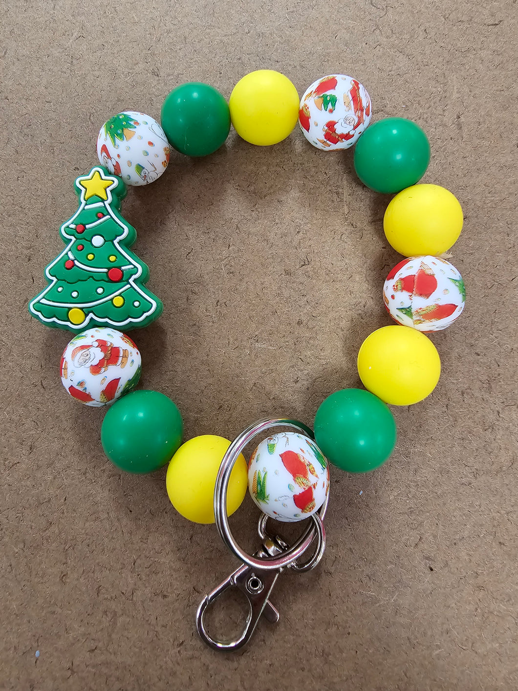 Lenzy's Christmas Tree Wristlet