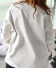 Load image into Gallery viewer, Perfect Pick Sweatshirt - Regular
